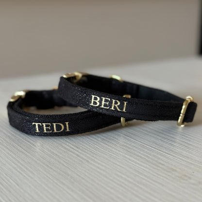 Personalizovana Midnight ogrlica za pse sa zlatnim detaljima