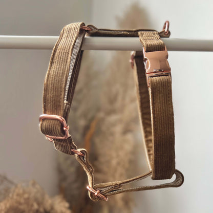 Mocca am za pse od braon somota sa rosegold metalnim detaljima